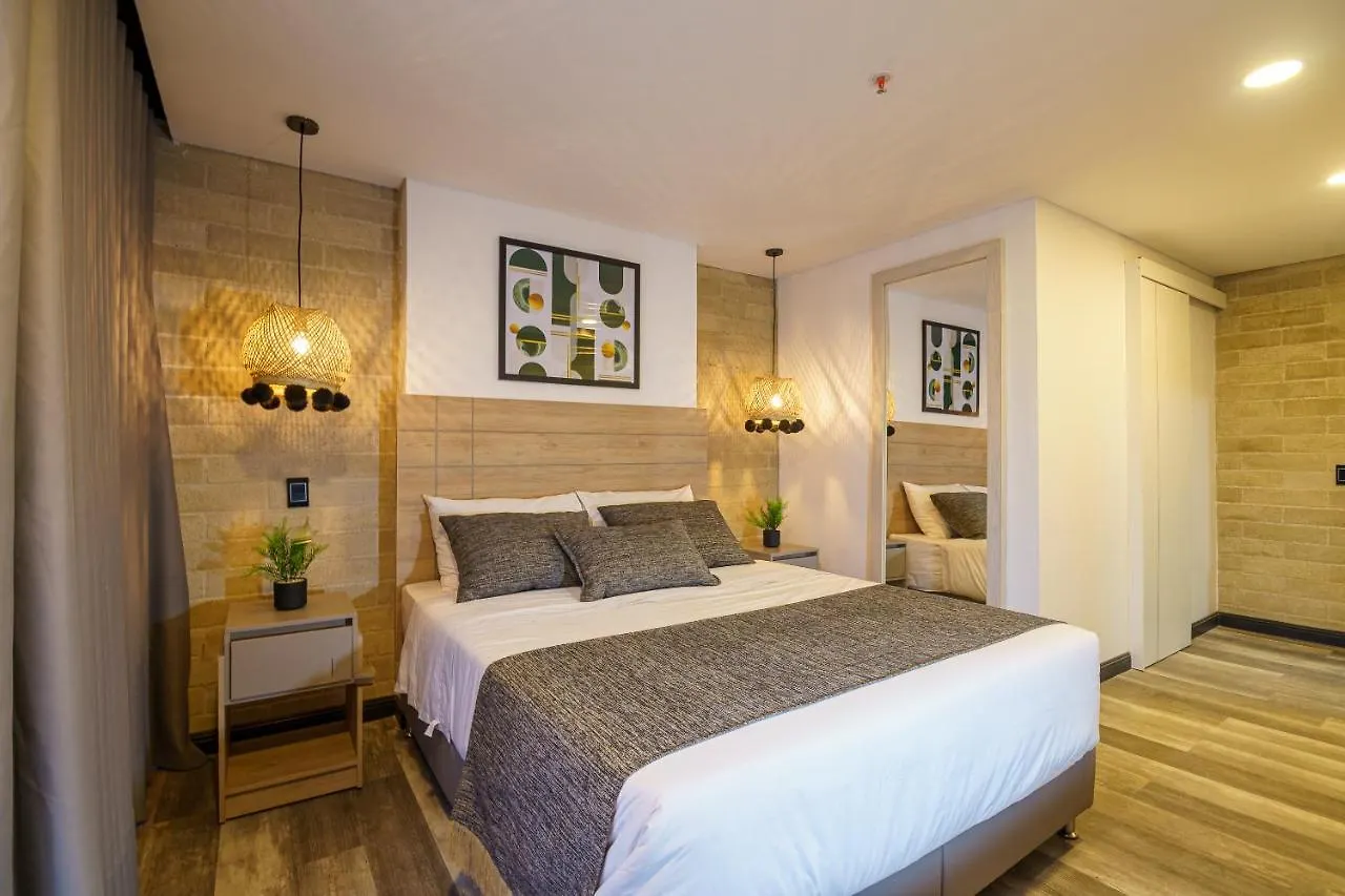 ****  First Class Hotel Medellin Colombia