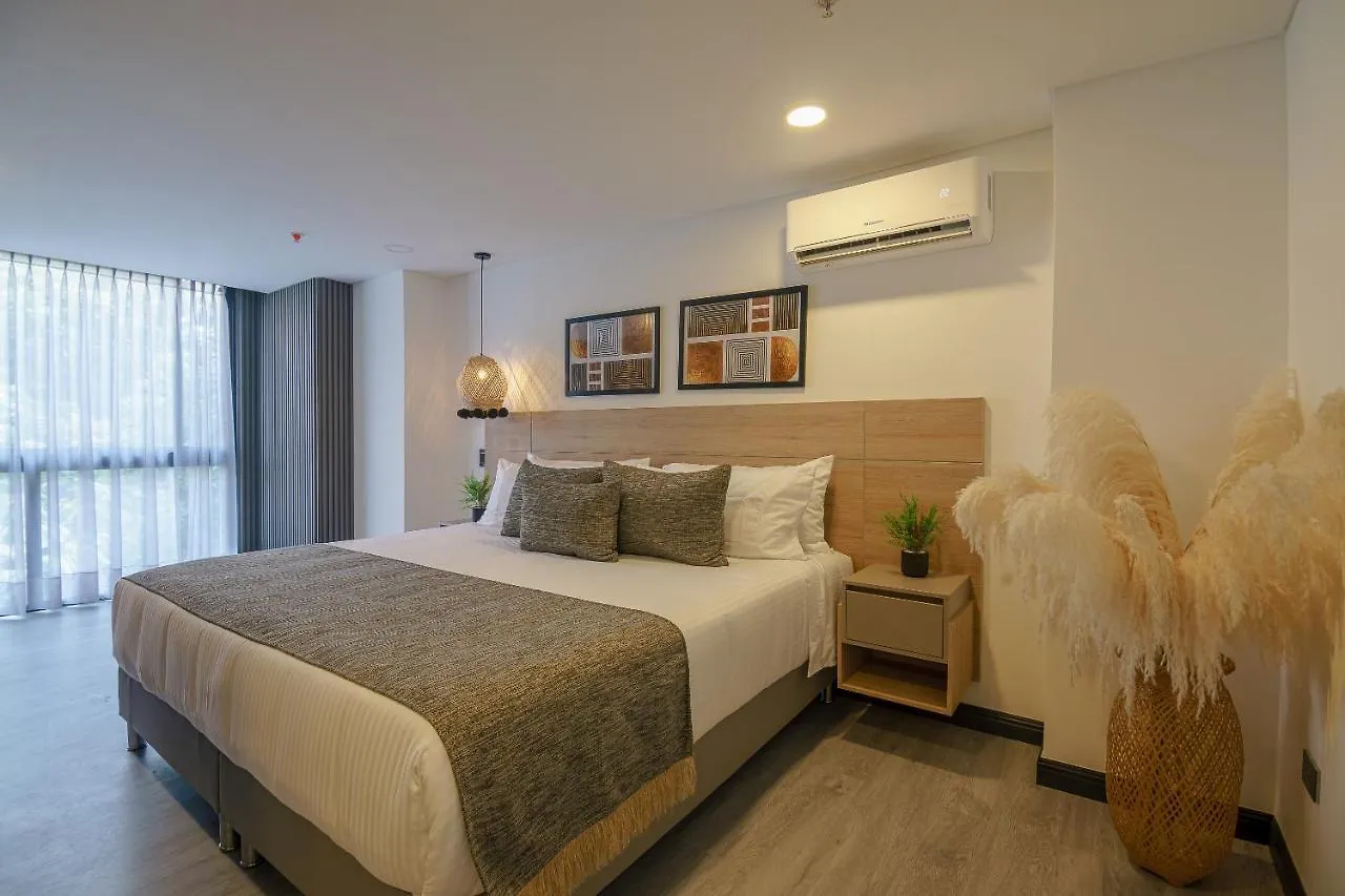 First Class Hotel Medellin