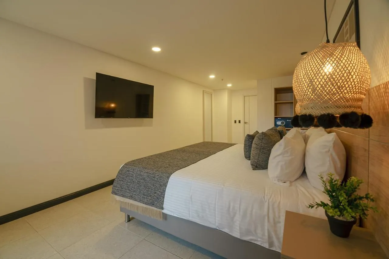 First Class Hotel Medellin