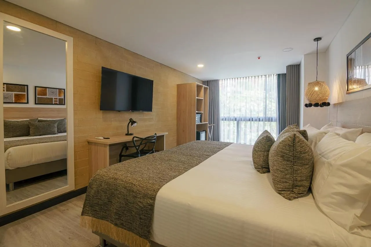 ****  First Class Hotel Medellin Colombia