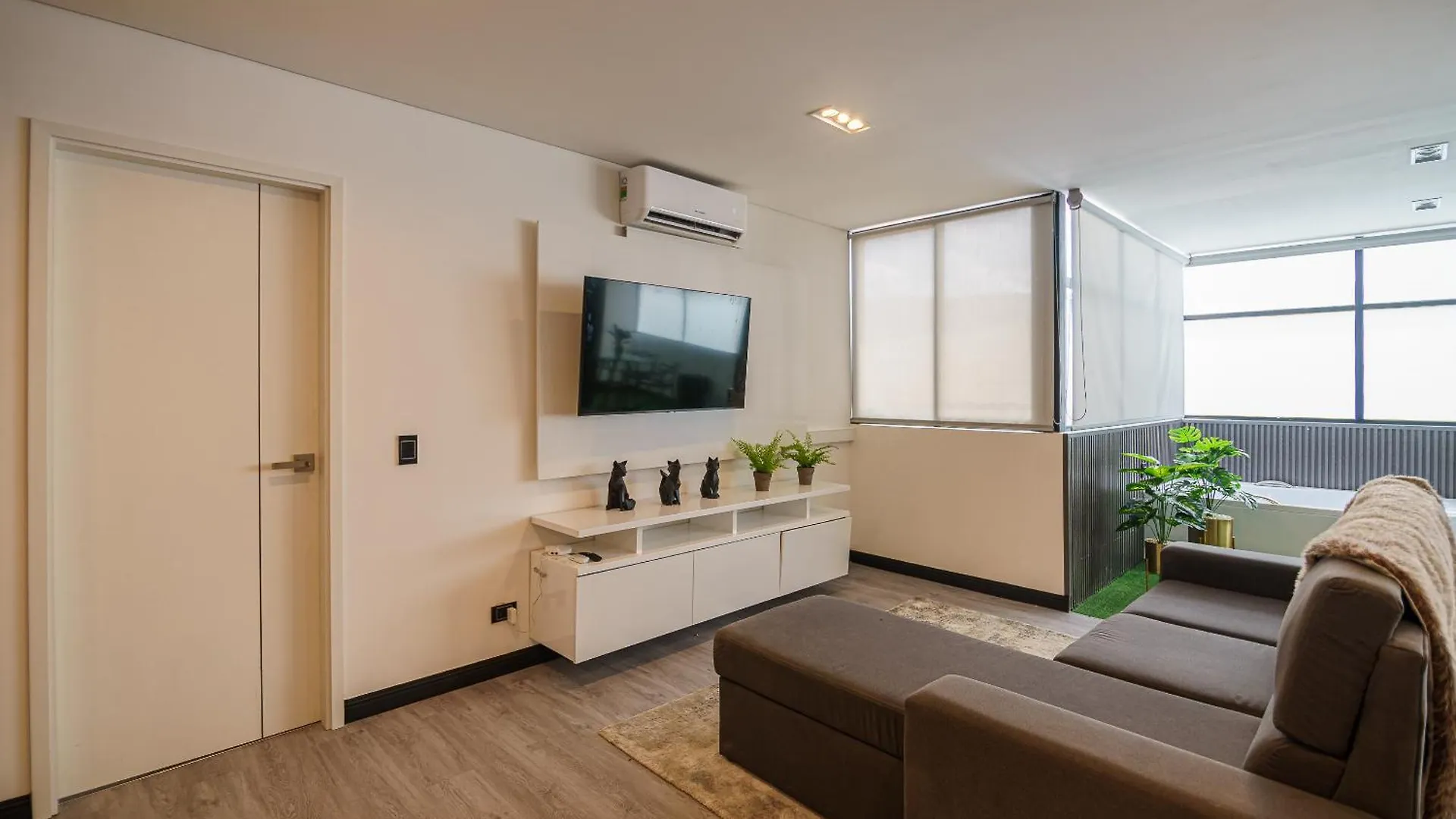 First Class Hotel Medellin