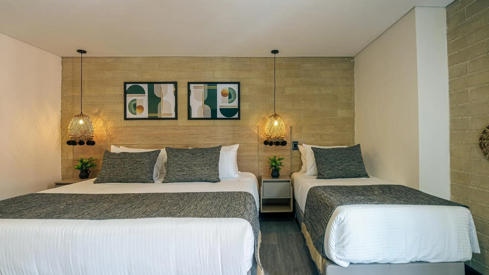 First Class Hotel Medellin 4*,
